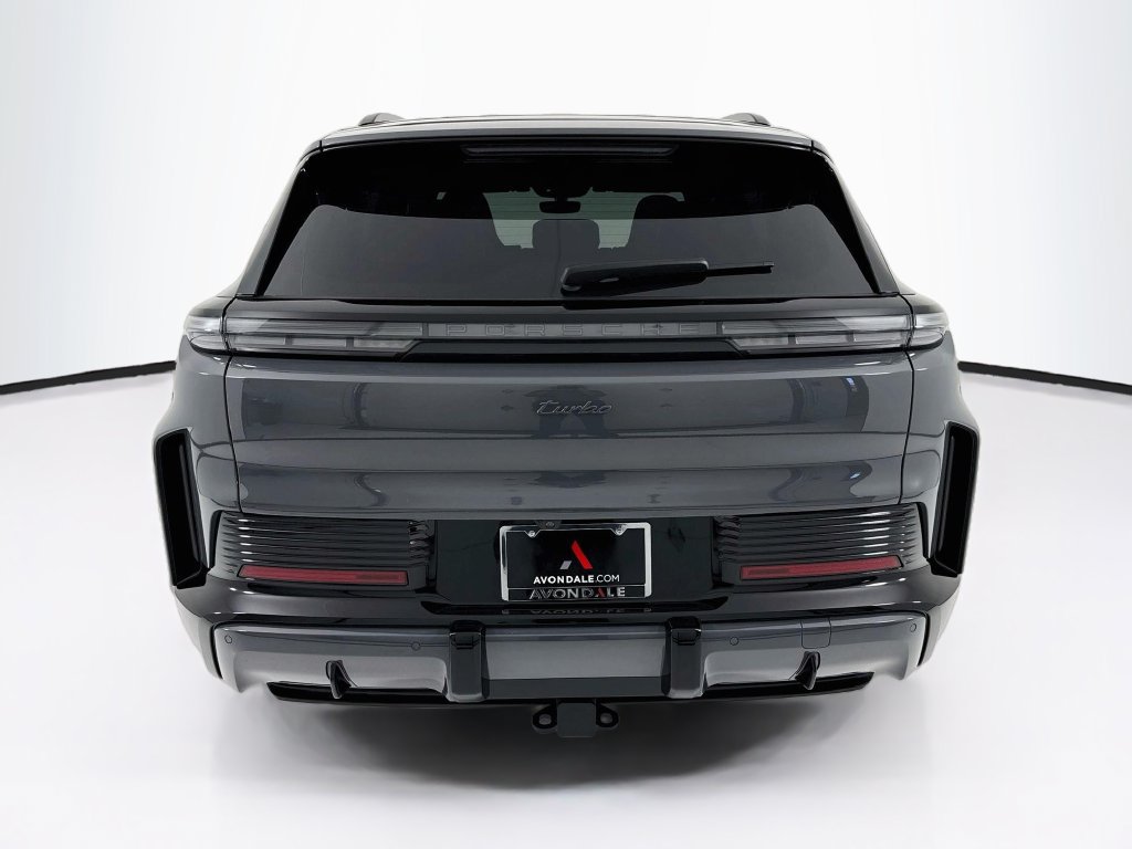 New 2026 Porsche Cayenne Turbo AWD/4WD image 10