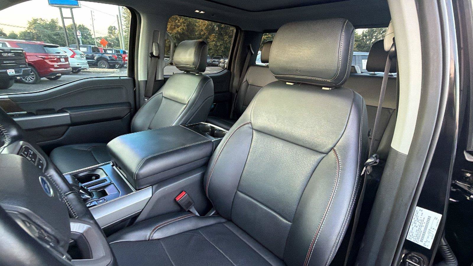Used 2022 Ford F150 Lariat w/ Equipment Group 502A High AWD/4WD image 17