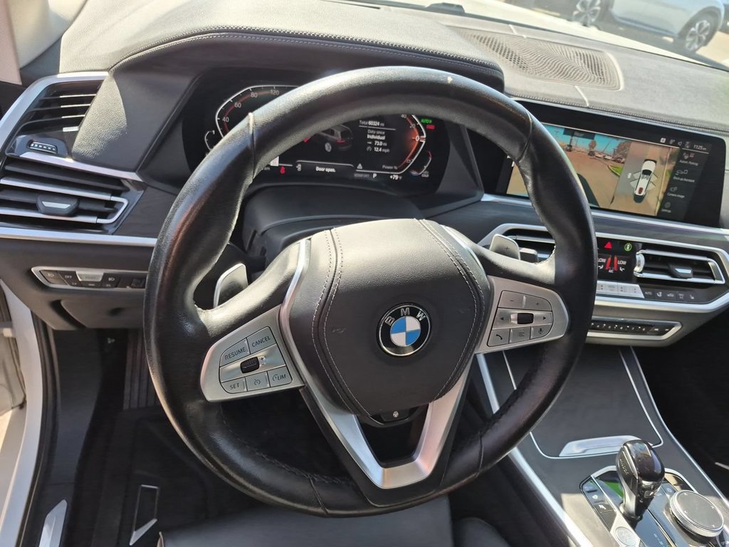 Used 2022 BMW X7 xDrive40i w/ Premium Package AWD/4WD image 11