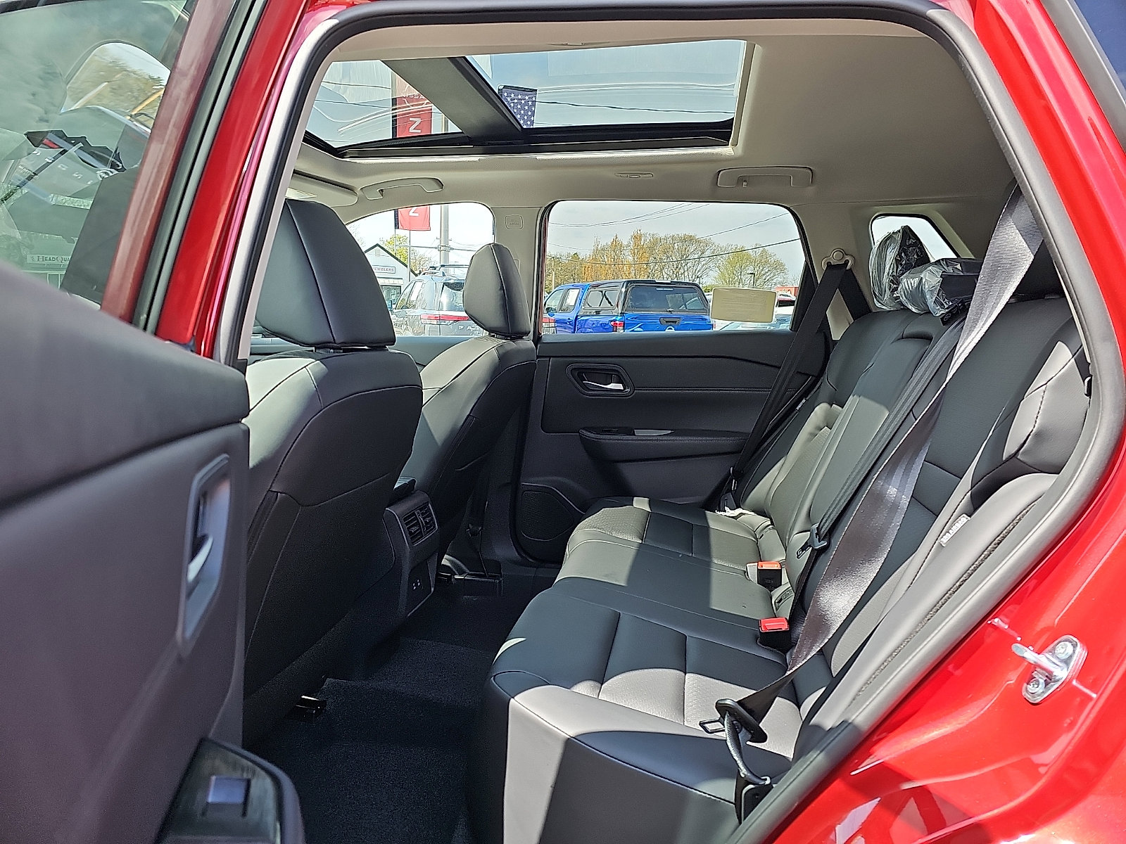 New 2026 Nissan Rogue SV AWD/4WD image 6