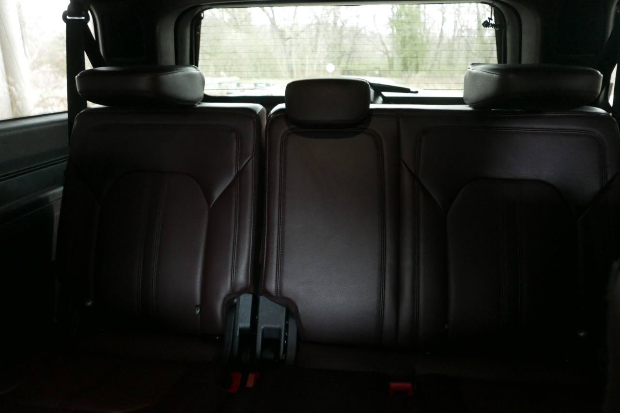 Used 2024 Ford Expedition Max Limited AWD/4WD image 25