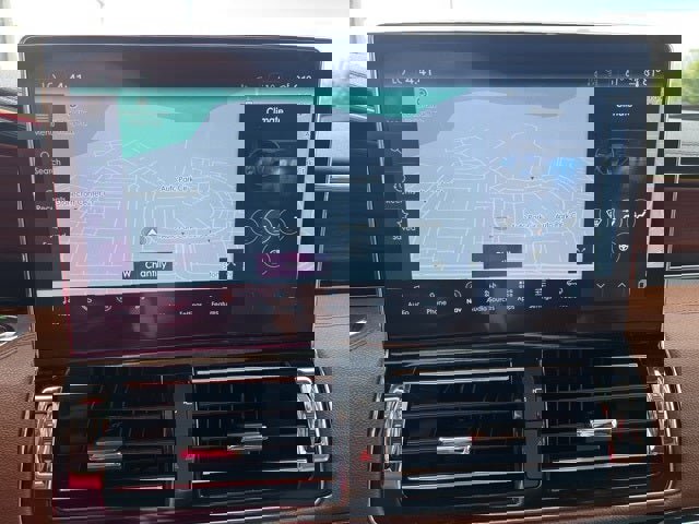Used 2022 Lincoln Navigator L Reserve image 36