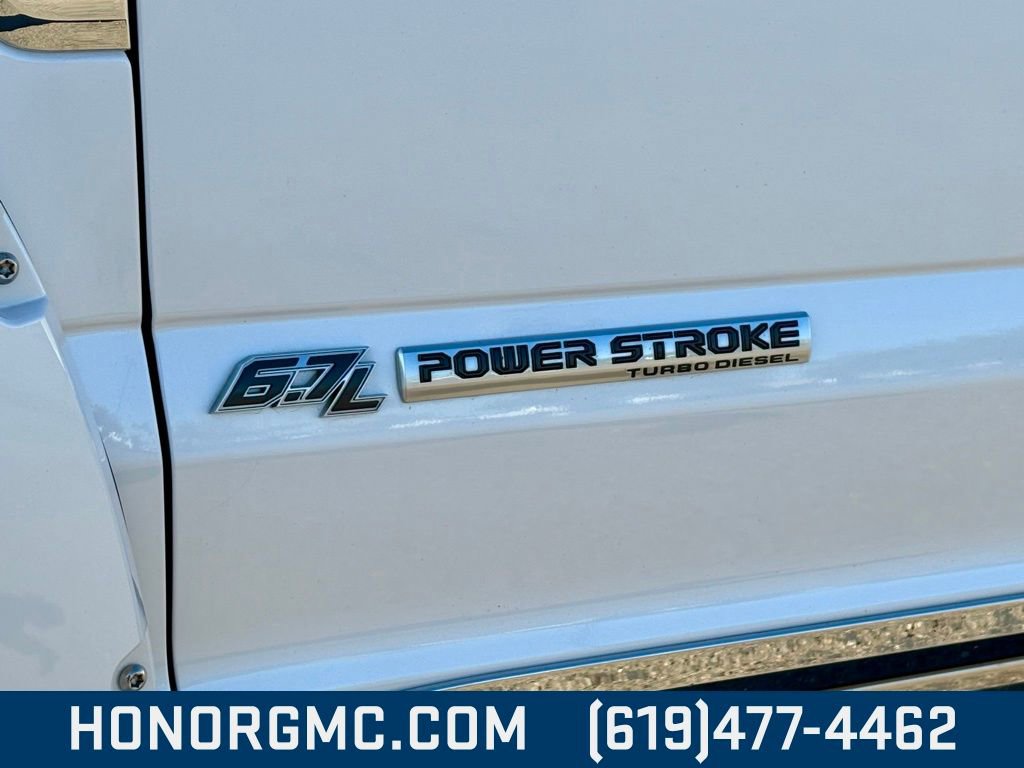 Used 2019 Ford F350 Platinum w/ Platinum Ultimate Package image 9