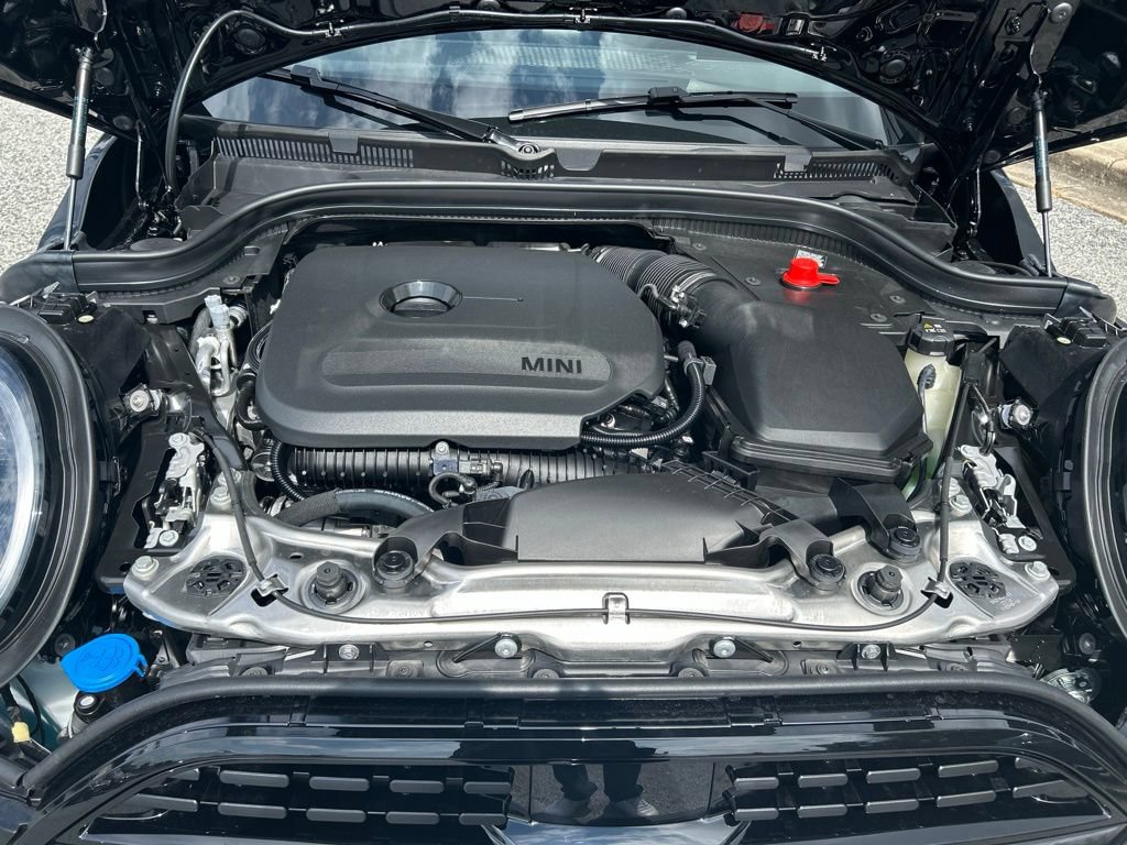New 2027 MINI Cooper 2-Door Hardtop FWD image 12