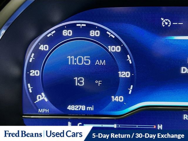 Used 2023 Chevrolet Suburban Z71 w/ Luxury Package image 14