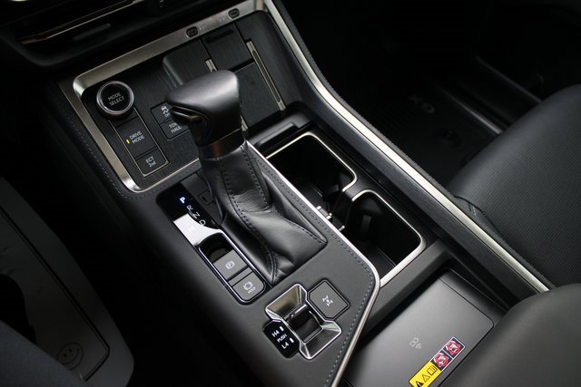 Used 2024 Lexus GX 550 image 30