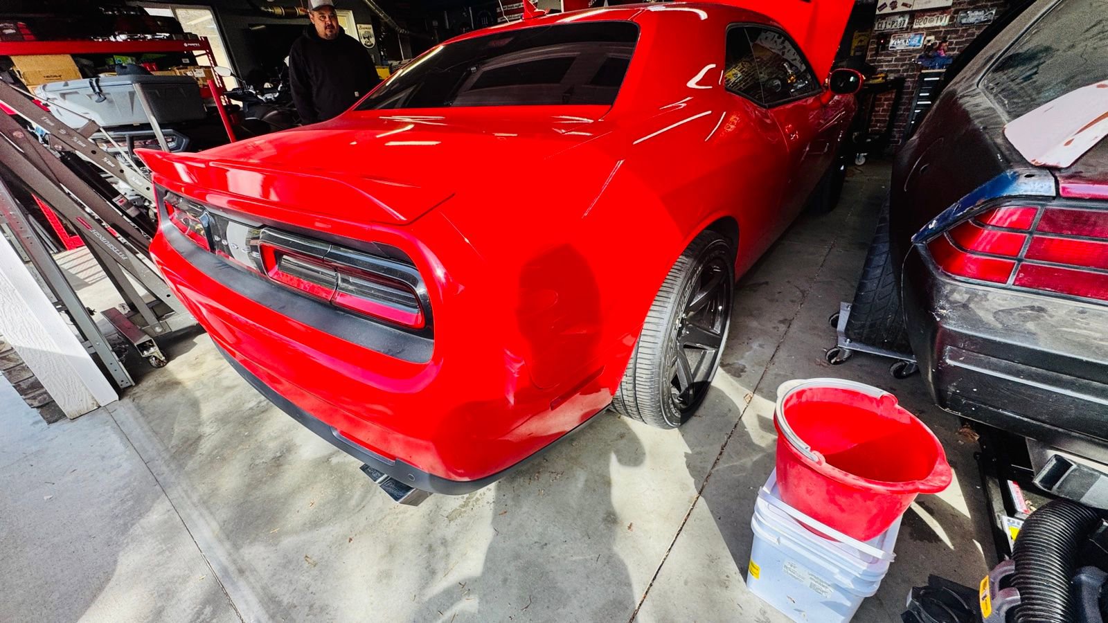 Used 2016 Dodge Challenger R/T Scat Pack w/ Leather Interior Group image 9