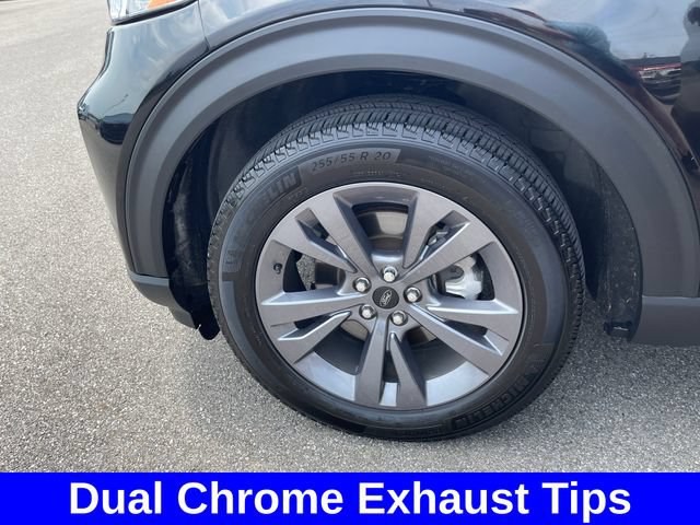 Used 2024 Ford Explorer XLT w/ Equipment Group 202A AWD/4WD image 22