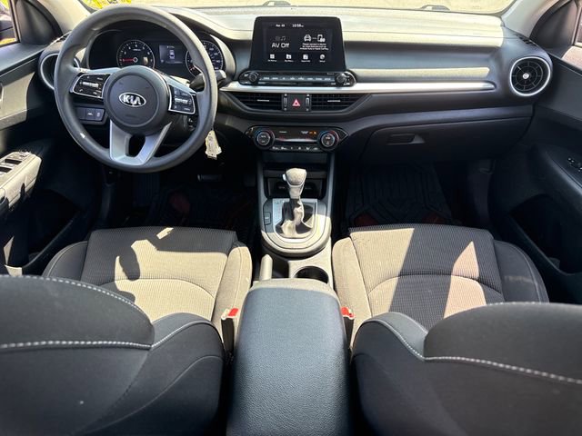 Used 2019 Kia Forte LXS image 18