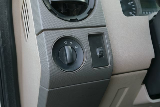Used 2009 Ford F350 XL AWD/4WD image 11