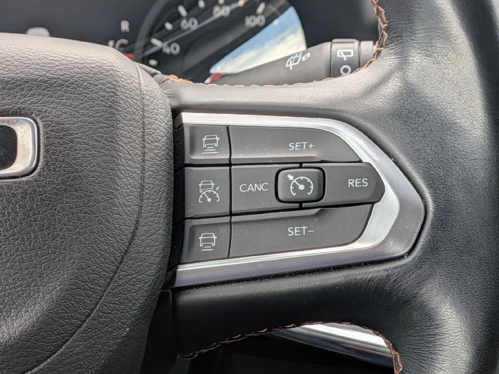 Used 2022 Jeep Compass Limited AWD/4WD image 13
