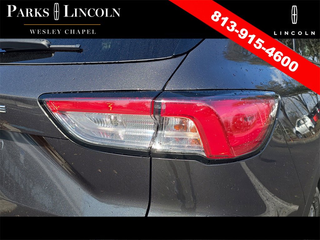 Used 2020 Ford Escape SEL image 7