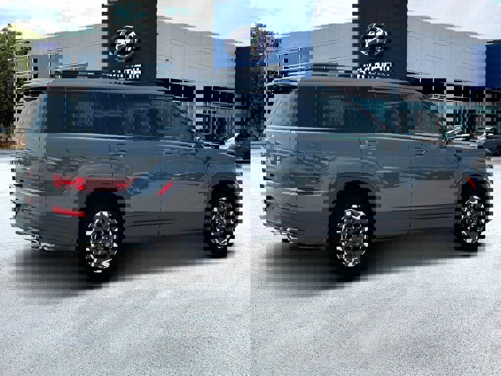 New 2025 Hyundai Santa Fe SEL image 8