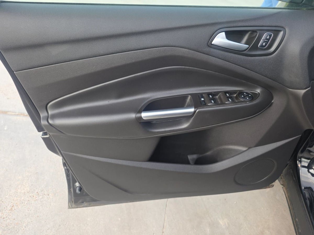 Used 2018 Ford Escape SEL w/ Canadian Touring Package AWD/4WD image 22