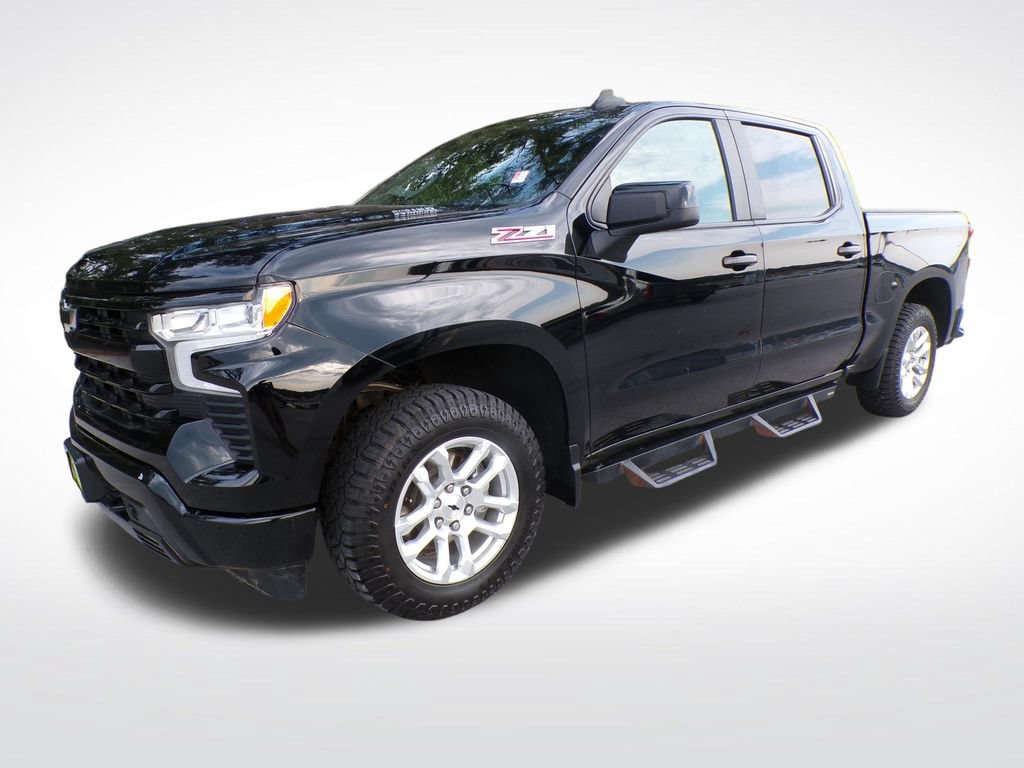 Used 2023 Chevrolet Silverado 1500 RST AWD/4WD image 2