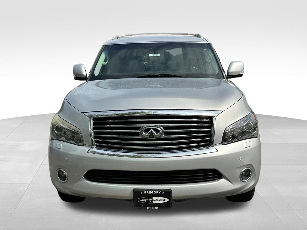 Used 2011 INFINITI QX56 4WD w/ Deluxe Touring Pkg image 4