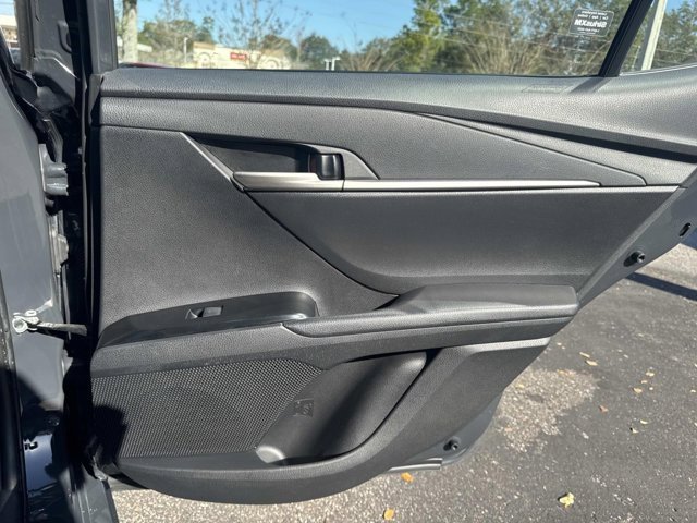 Used 2025 Toyota Camry LE image 16