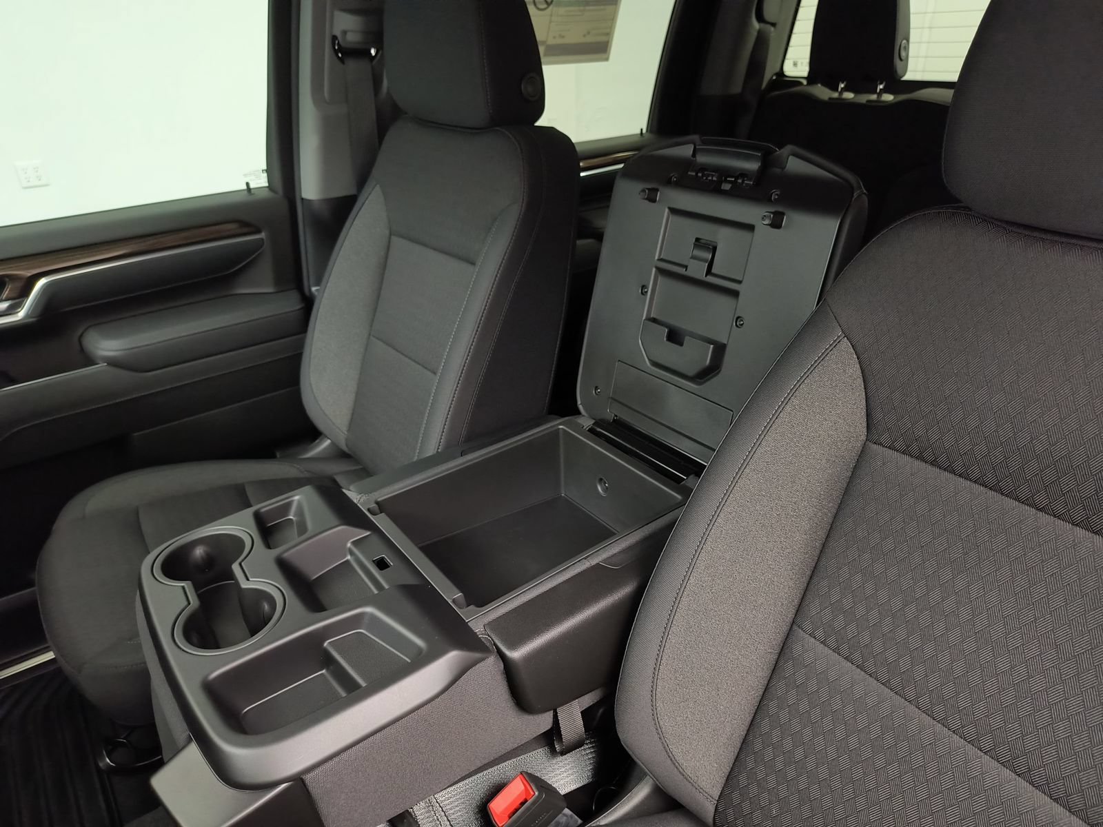 New 2026 Chevrolet Silverado 2500 LT w/ Convenience Package AWD/4WD image 13