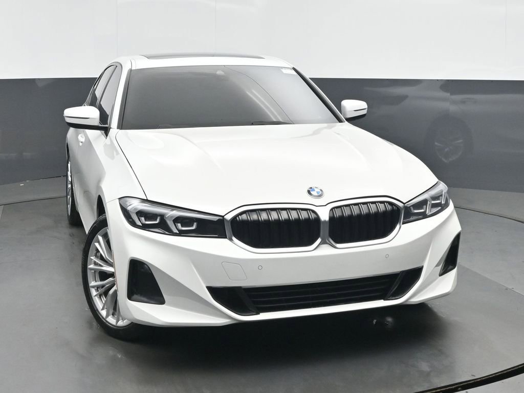 Used 2023 BMW 330i xDrive Sedan w/ Driving Assistance Package AWD/4WD image 8
