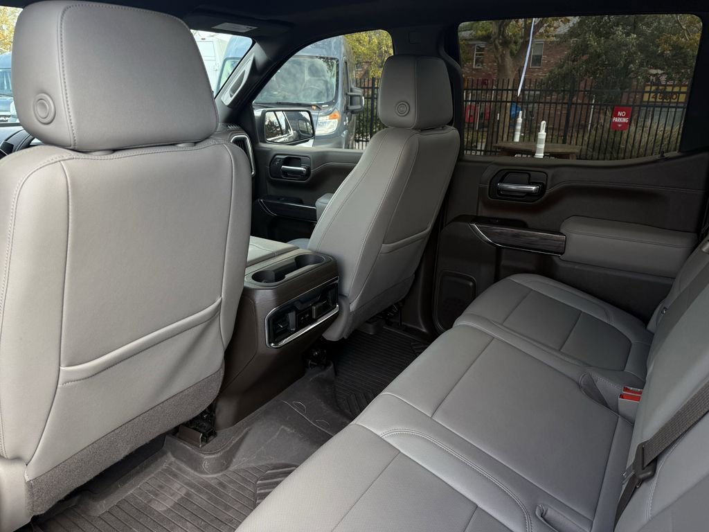 Used 2022 Chevrolet Silverado 1500 LTZ image 41