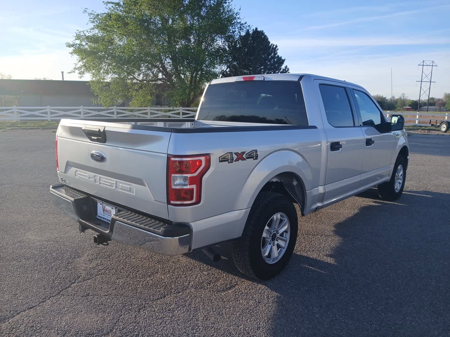 Used 2019 Ford F150 XLT w/ Equipment Group 301A Mid AWD/4WD image 6