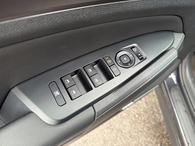 Certified 2026 Kia Sportage SX FWD image 18