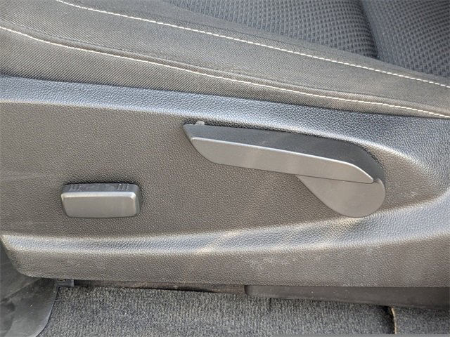 Used 2021 Chevrolet Colorado LT image 21