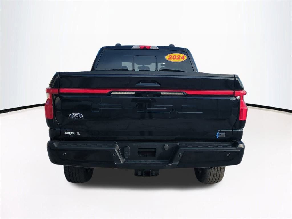 Used 2024 Ford F150 Lightning Lariat image 6