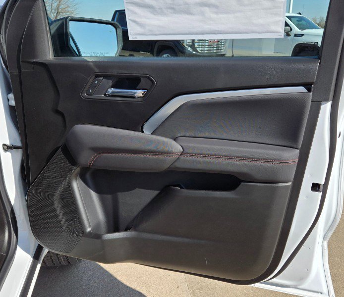 New 2025 Chevrolet Colorado Z71 image 14