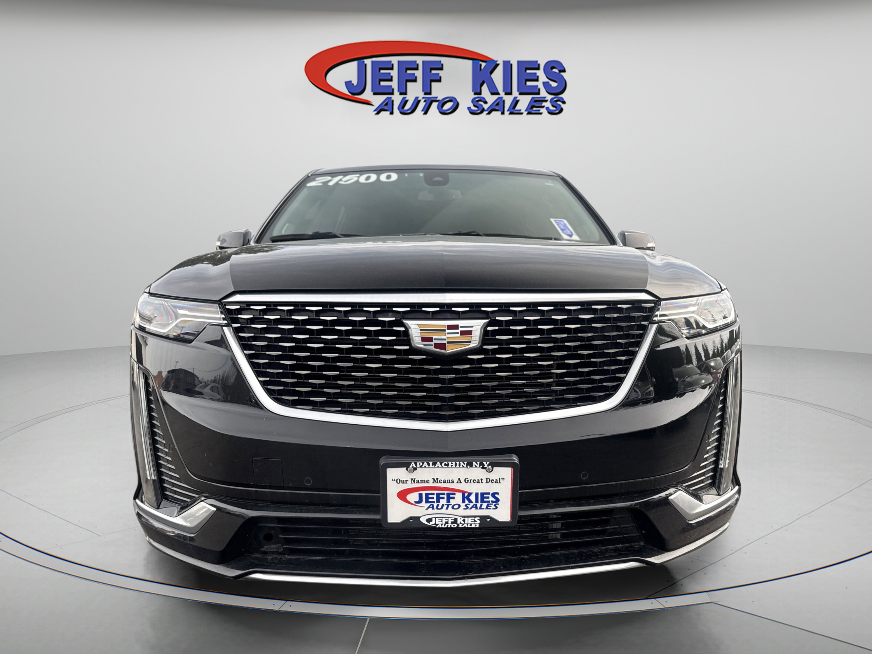 Used 2020 Cadillac XT6 Premium Luxury image 2