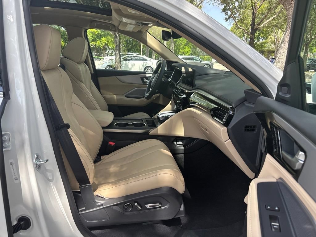 New 2026 Acura MDX w/ Technology Package FWD image 12