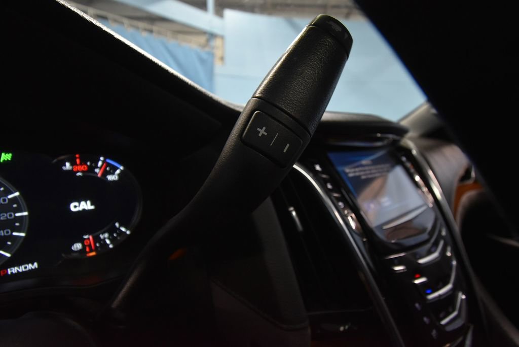 Used 2016 Cadillac Escalade Premium AWD/4WD image 14
