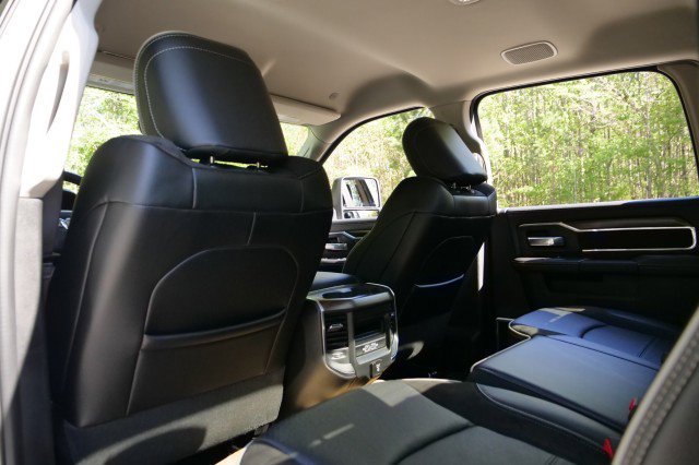 Used 2024 RAM 3500 Laramie AWD/4WD image 25