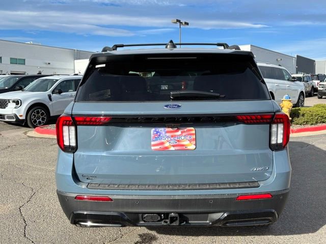 New 2026 Ford Explorer ST-Line w/ ST-Line Street Pack image 4