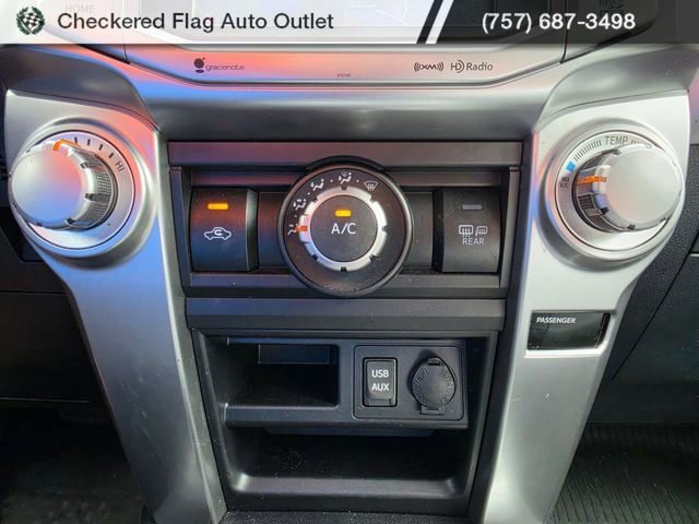 Used 2018 Toyota 4Runner SR5 Premium AWD/4WD image 18