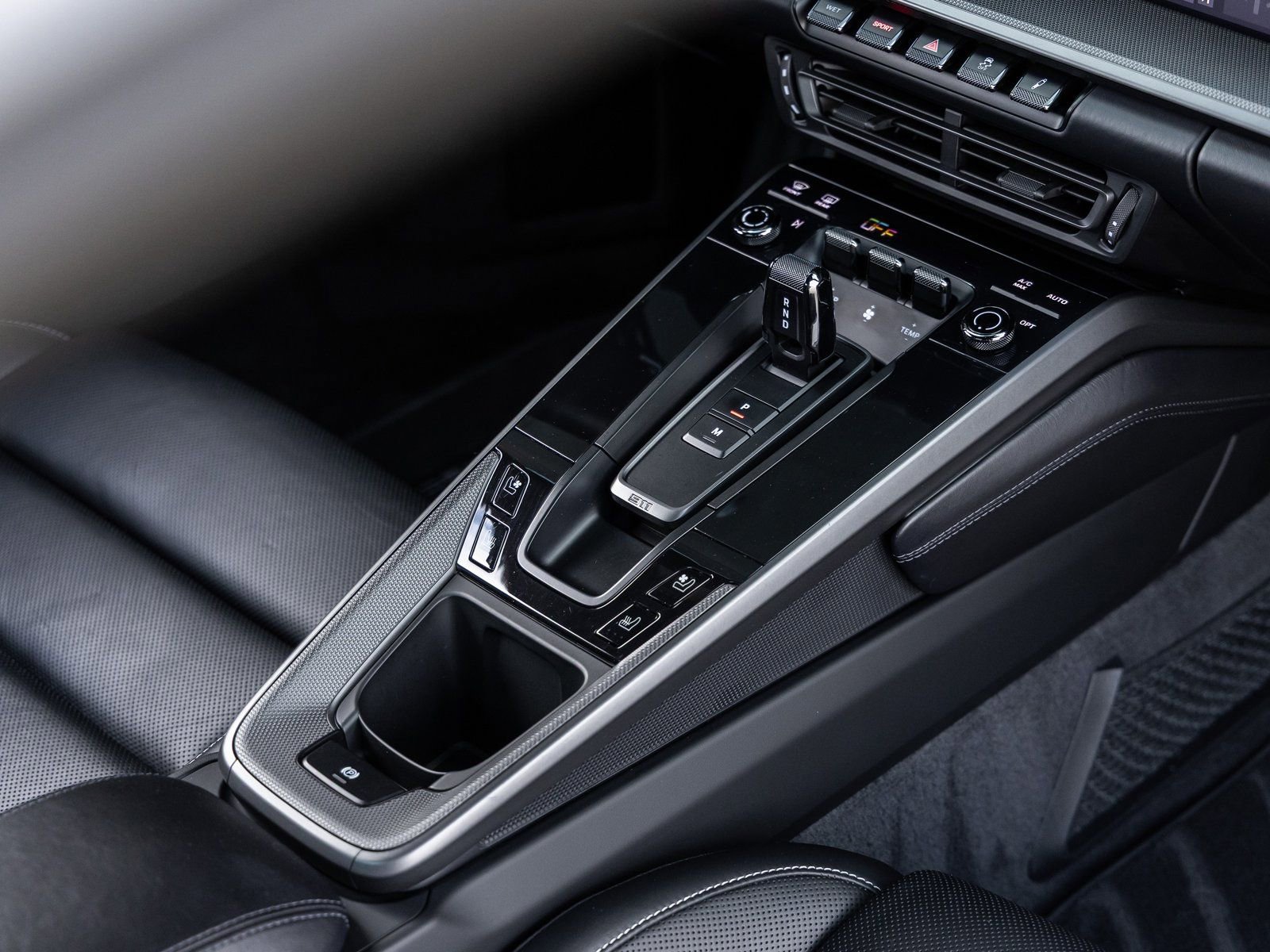 Certified 2021 Porsche 911 Carrera w/ Premium Package image 33