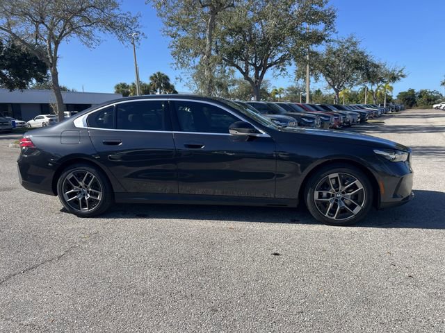 New 2026 BMW 530i w/ Premium Package image 3