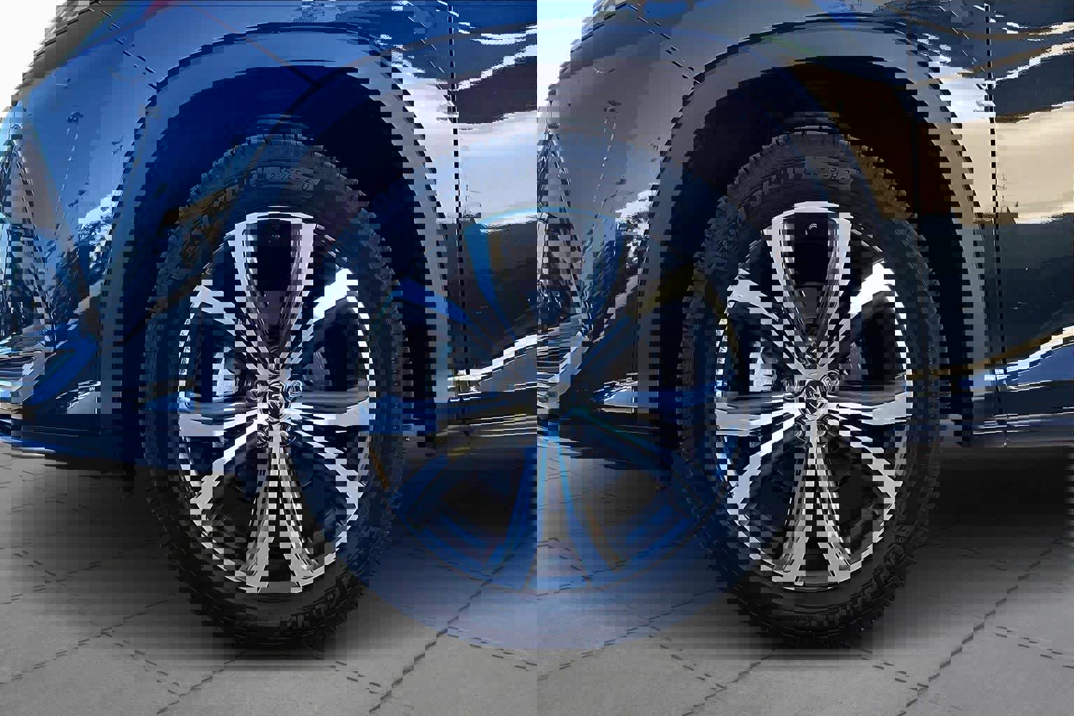 Used 2021 Lexus RX 450h AWD w/ Premium Package image 10