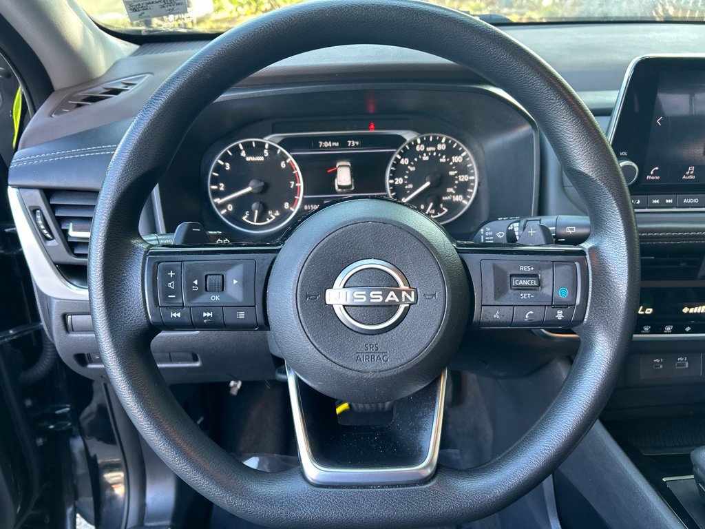 Used 2023 Nissan Rogue SV FWD image 17