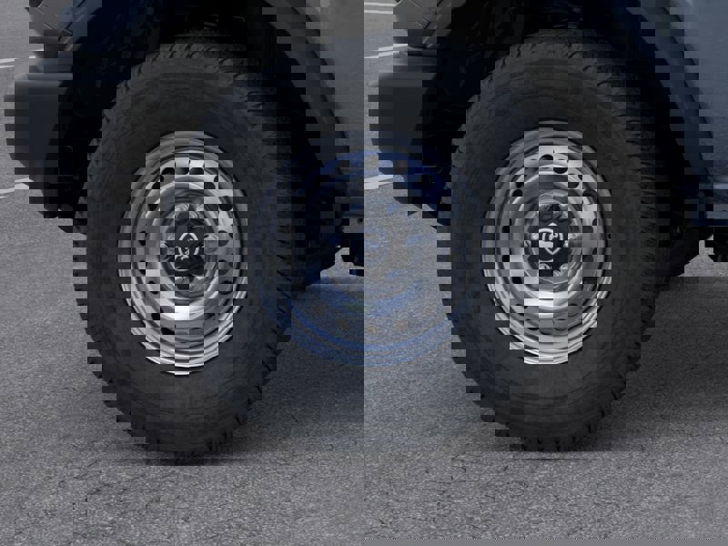 New 2025 Ford Bronco 4-Door image 46