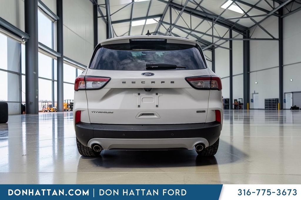 Used 2021 Ford Escape Titanium AWD/4WD image 26