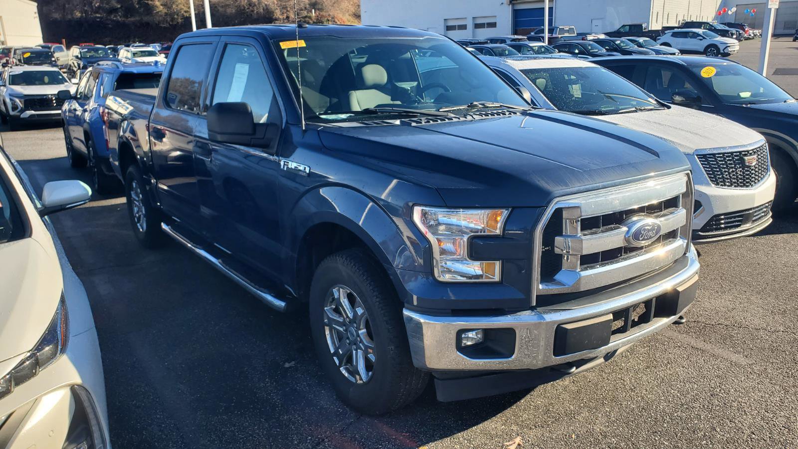 Used 2017 Ford F150 XLT image 2