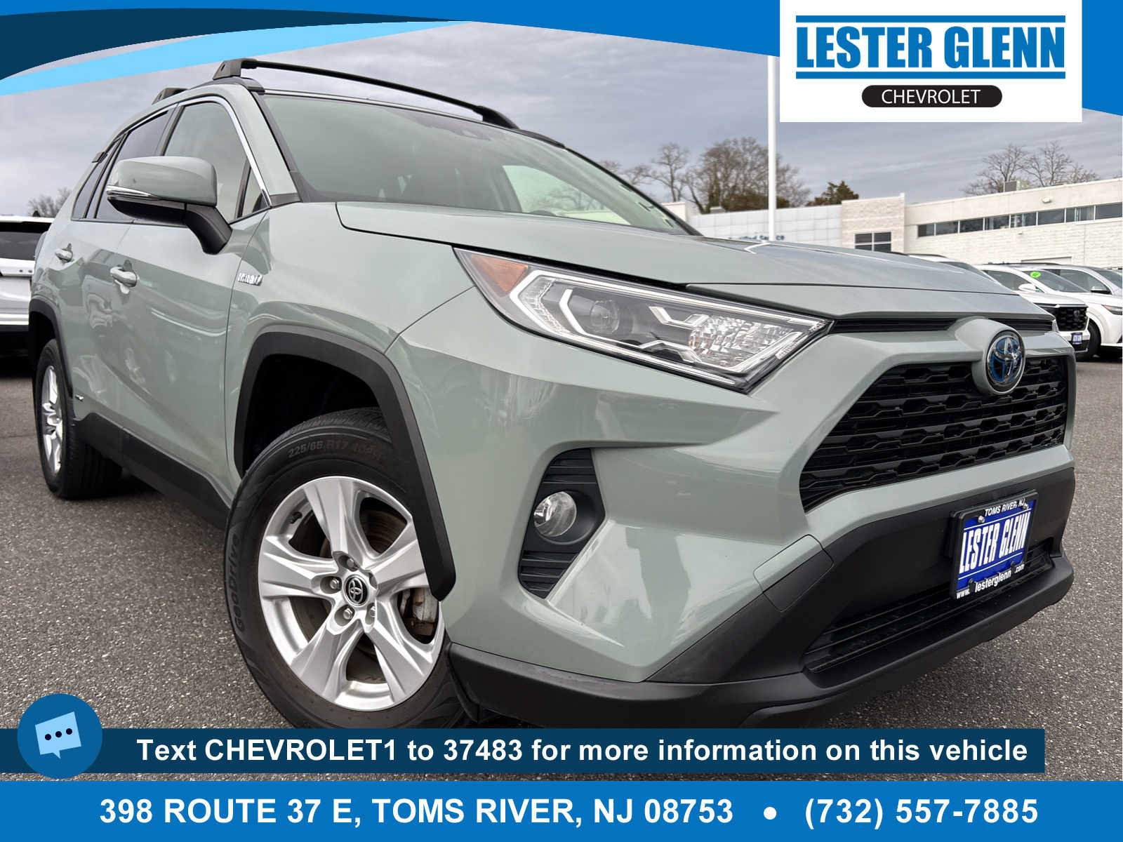 Used 2021 Toyota RAV4 XLE w/ Convenience Package image 1