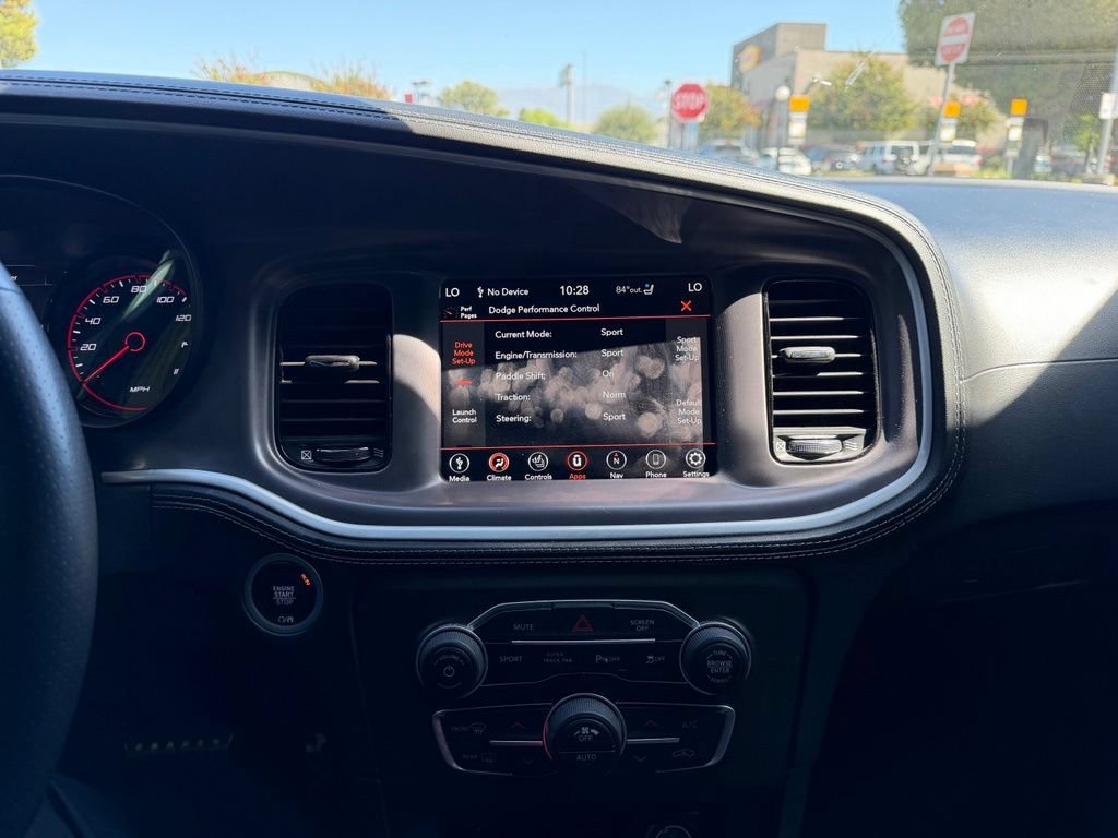Used 2022 Dodge Charger R/T w/ Plus Group RWD image 9