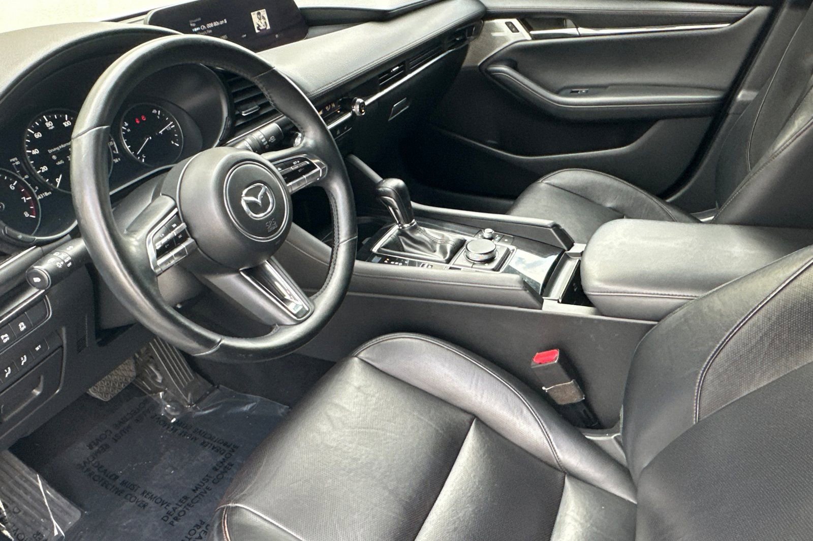 Used 2021 MAZDA MAZDA3 Hatchback w/Premium Plus Pkg image 10