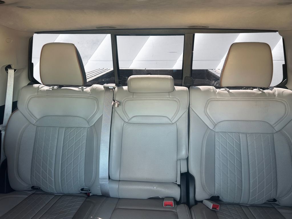 Used 2025 RAM 1500 Tungsten image 12