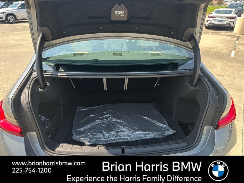 Certified 2025 BMW 330i Sedan w/ Convenience Package image 17