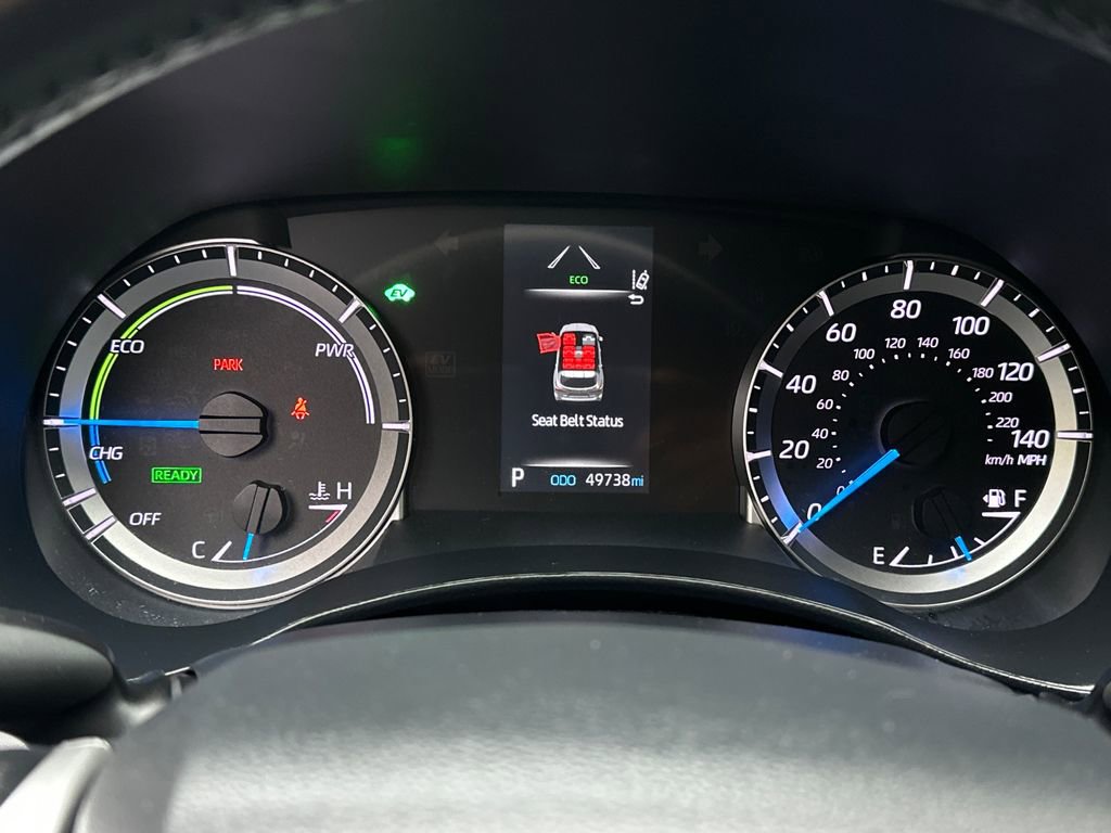 Used 2022 Toyota Highlander LE AWD/4WD image 21