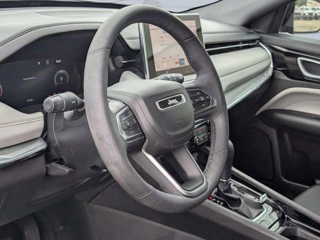Used 2023 Jeep Compass Limited w/ Elite Group AWD/4WD image 6