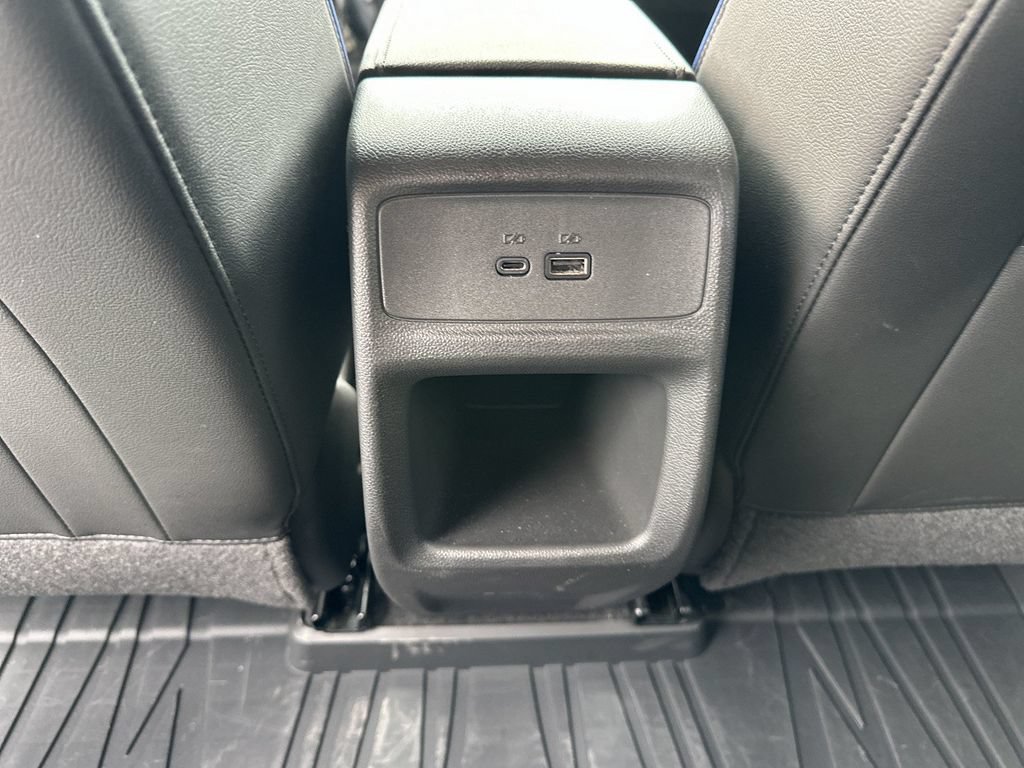 Used 2024 Buick Envista Sport Touring w/ Convenience I Package FWD image 19